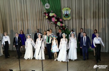 Районный праздник «За честь школы» прошел в Ошмянах