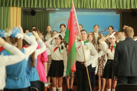 Государственному учреждению образования «Средняя школа № 3 г. Ошмяны» присвоен статус «Школа мира»