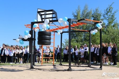Ко Дню защиты детей в Ошмянах построены детская и спортивная площадки